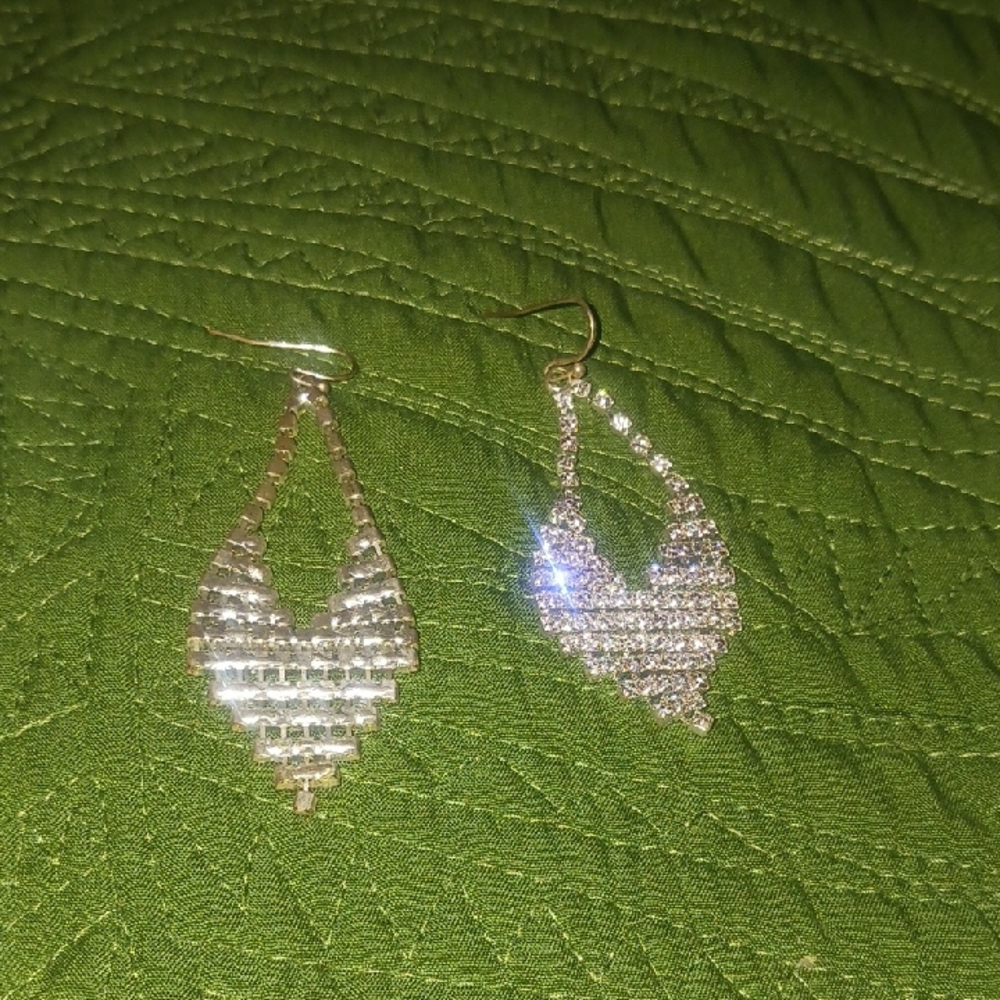Elegant Silver Dangle Earrings
